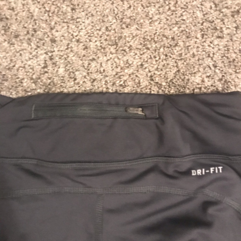 Nike Dri-Fit running leggings - Picture 2 of 3
